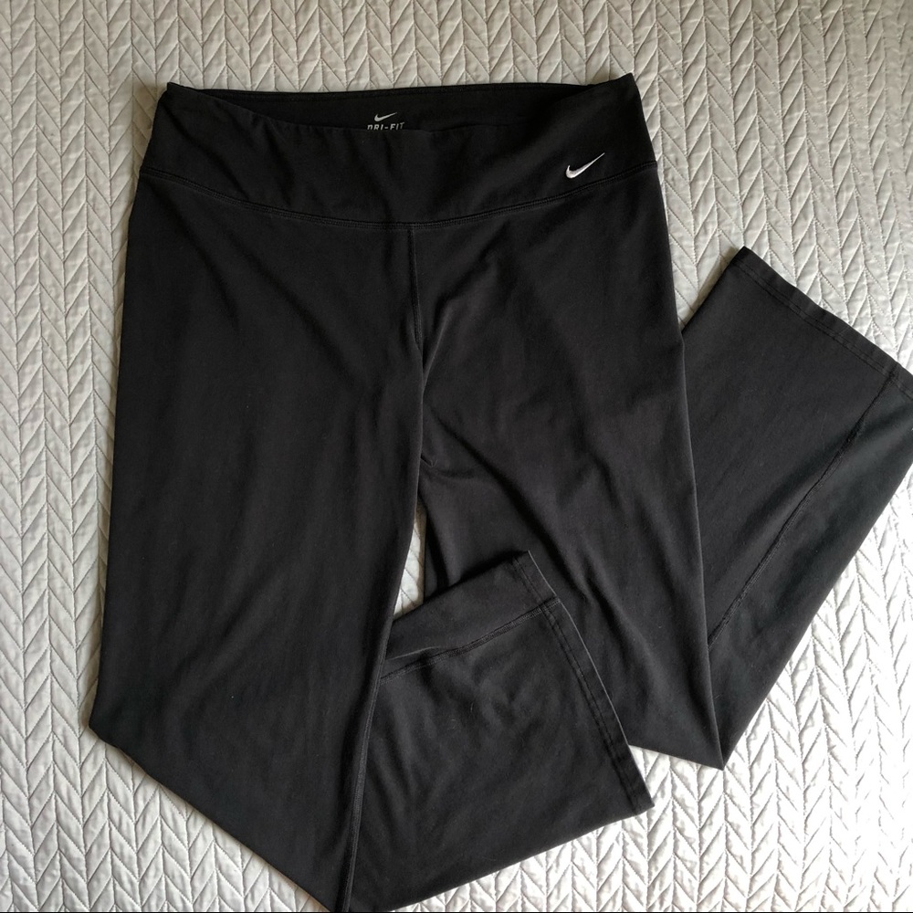 Nike Dri-Fit Straight-Leg Yoga Pants/Flared Leggings — Black XL